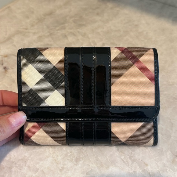 Burberry Authentic Supernova Check Wallet Beige and Black - Picture 3 of 13